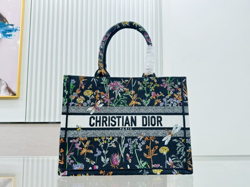 Dior Shopping Bags